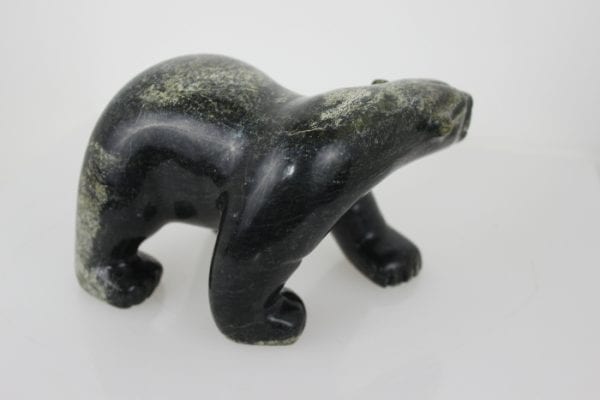 Bear by Pauloosie Tunnillie from Kinngait-Cape Dorset