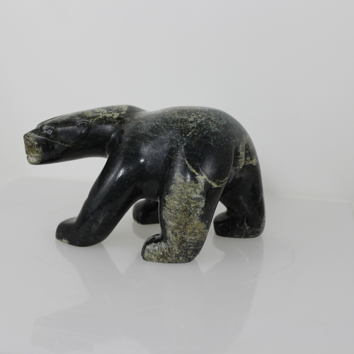 Bear by Pauloosie Tunnillie from Kinngait-Cape Dorset