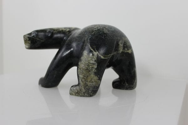 Bear by Pauloosie Tunnillie from Kinngait-Cape Dorset