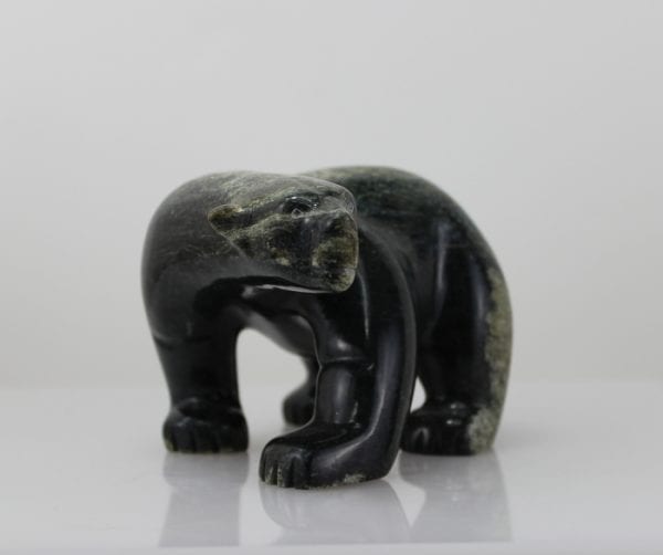 Bear by Pauloosie Tunnillie from Kinngait-Cape Dorset