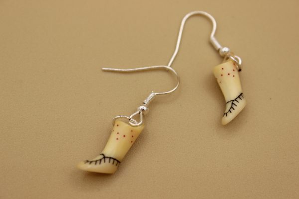 Kamik Earrings by Isabelle Kridluar from Repulse Bay/Naujaat