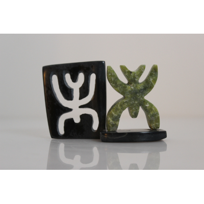 Dorset Fine Arts Logo by Tapaungai Qatsiya from Cape Dorset - Kinngait